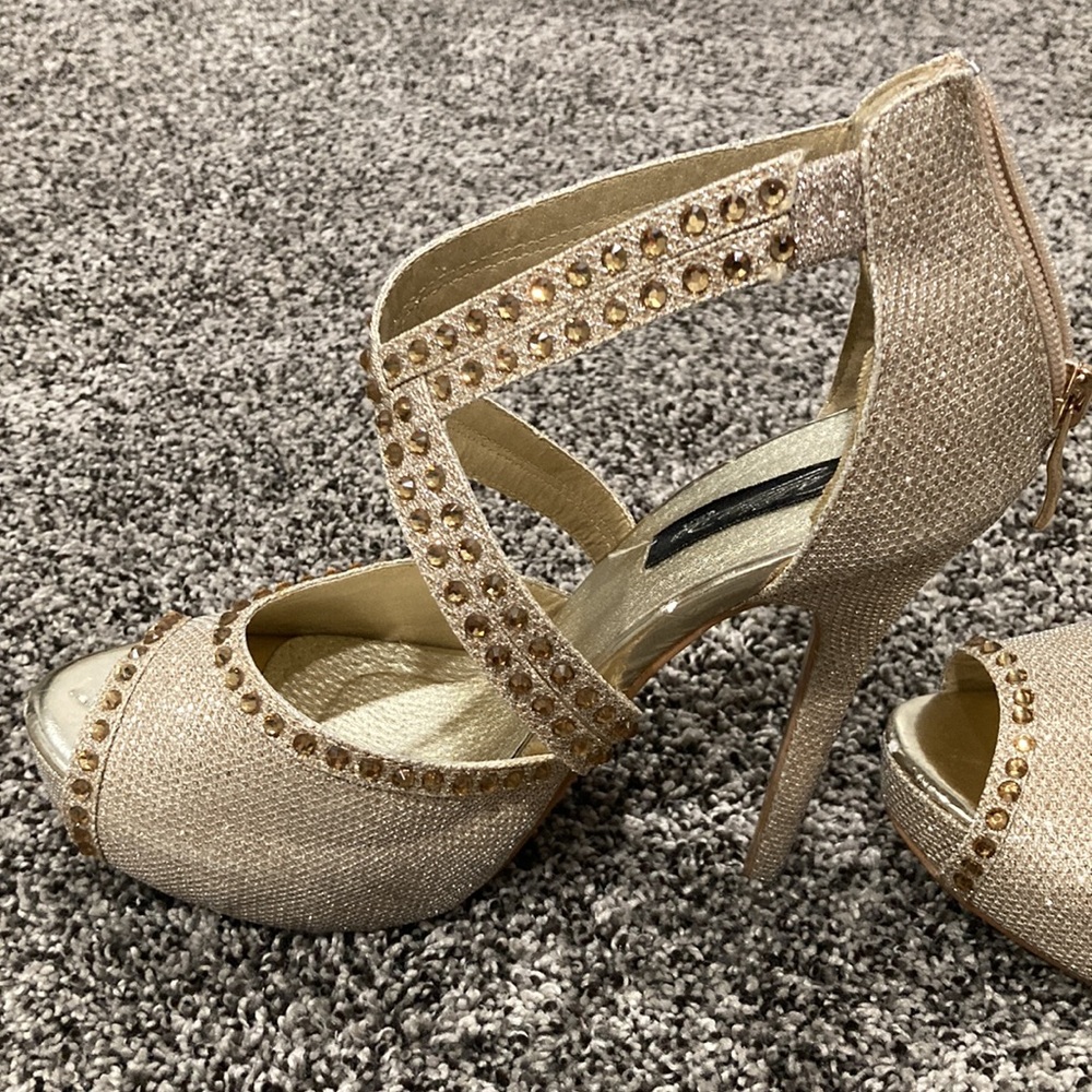 Cathy Din open toe Glitter Gold high heels .
